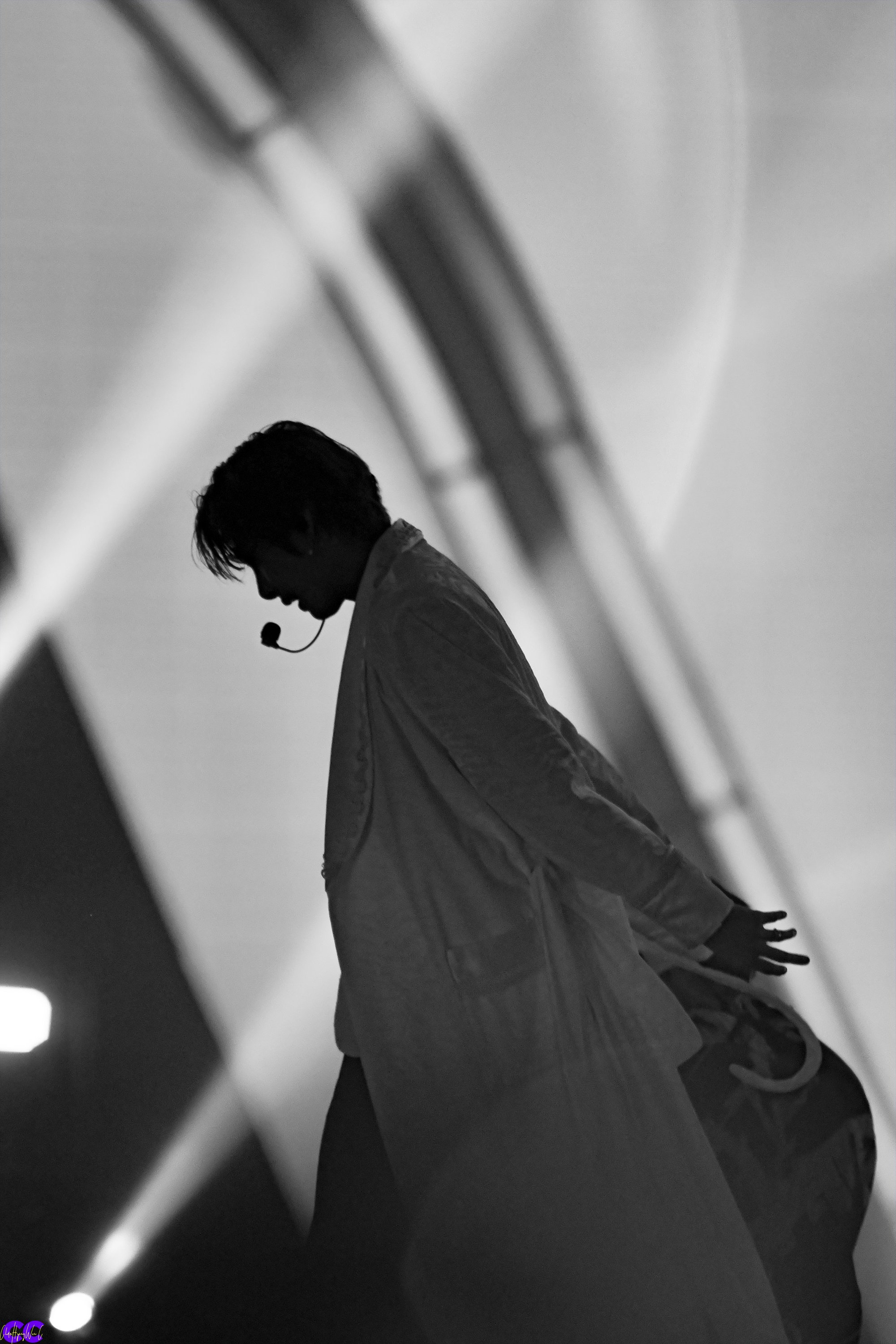 브이라이브어워즈 사진 그만 저장하고 싶은데 너무 잘생겼다.... | 인스티즈