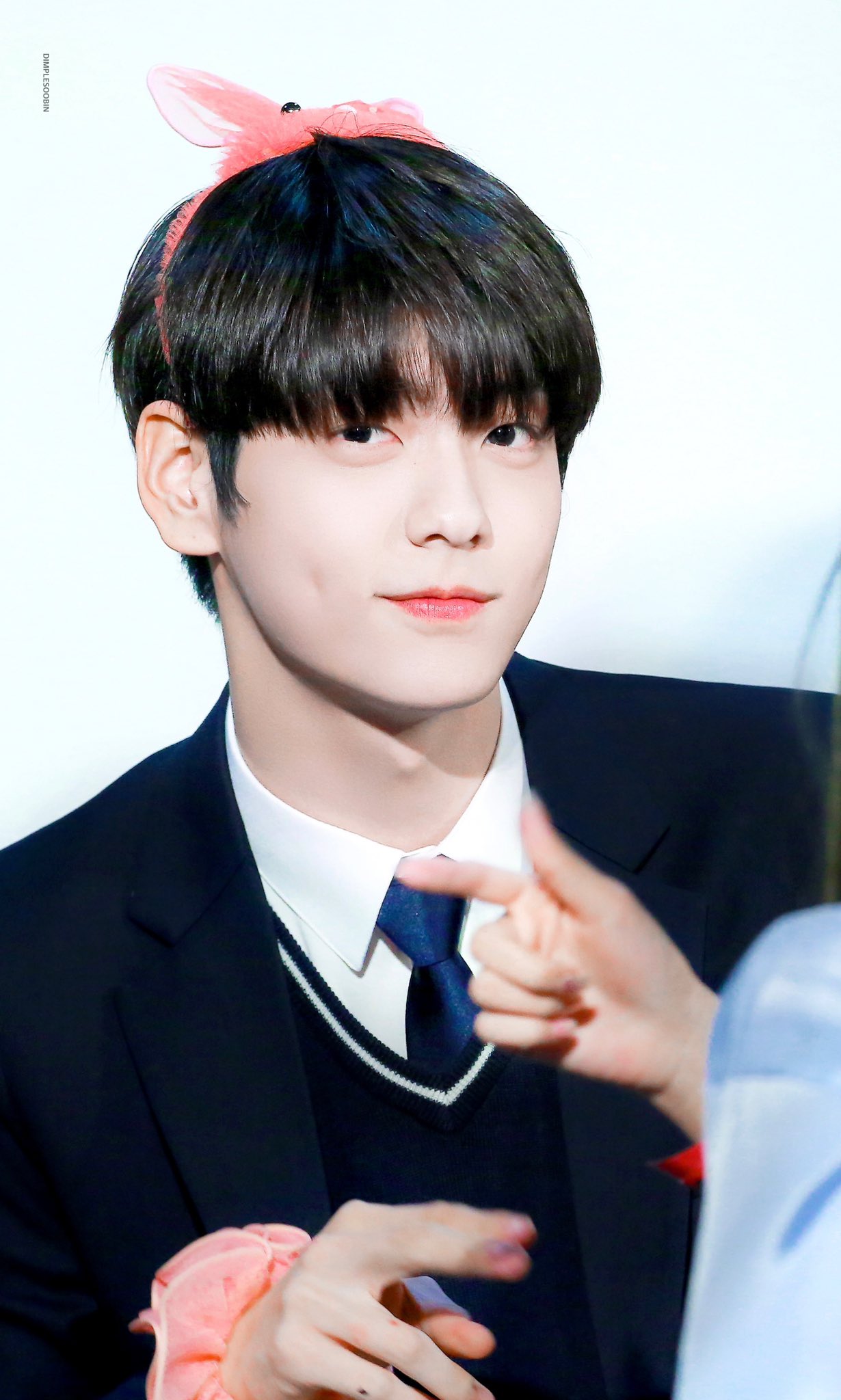 투바투 수빈 ㄹㅇ 찐고딩이네 | 인스티즈