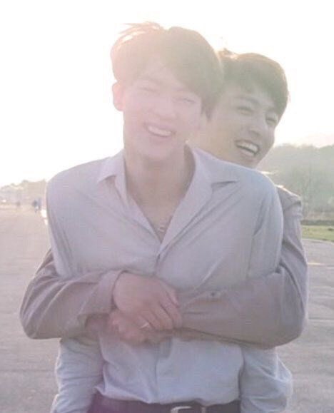 방탄 정국이랑 석진이 되게 귀엽다.. 너네들 | 인스티즈