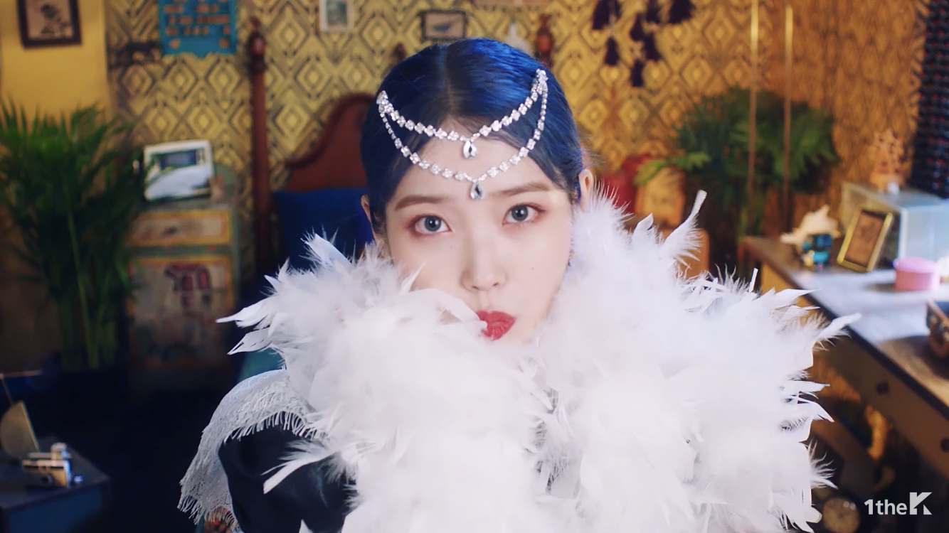 💜아이유 얼굴 아이돌이네ㅜ이것뵈봐 내가 캡쳐한거ㅠ💜 | 인스티즈