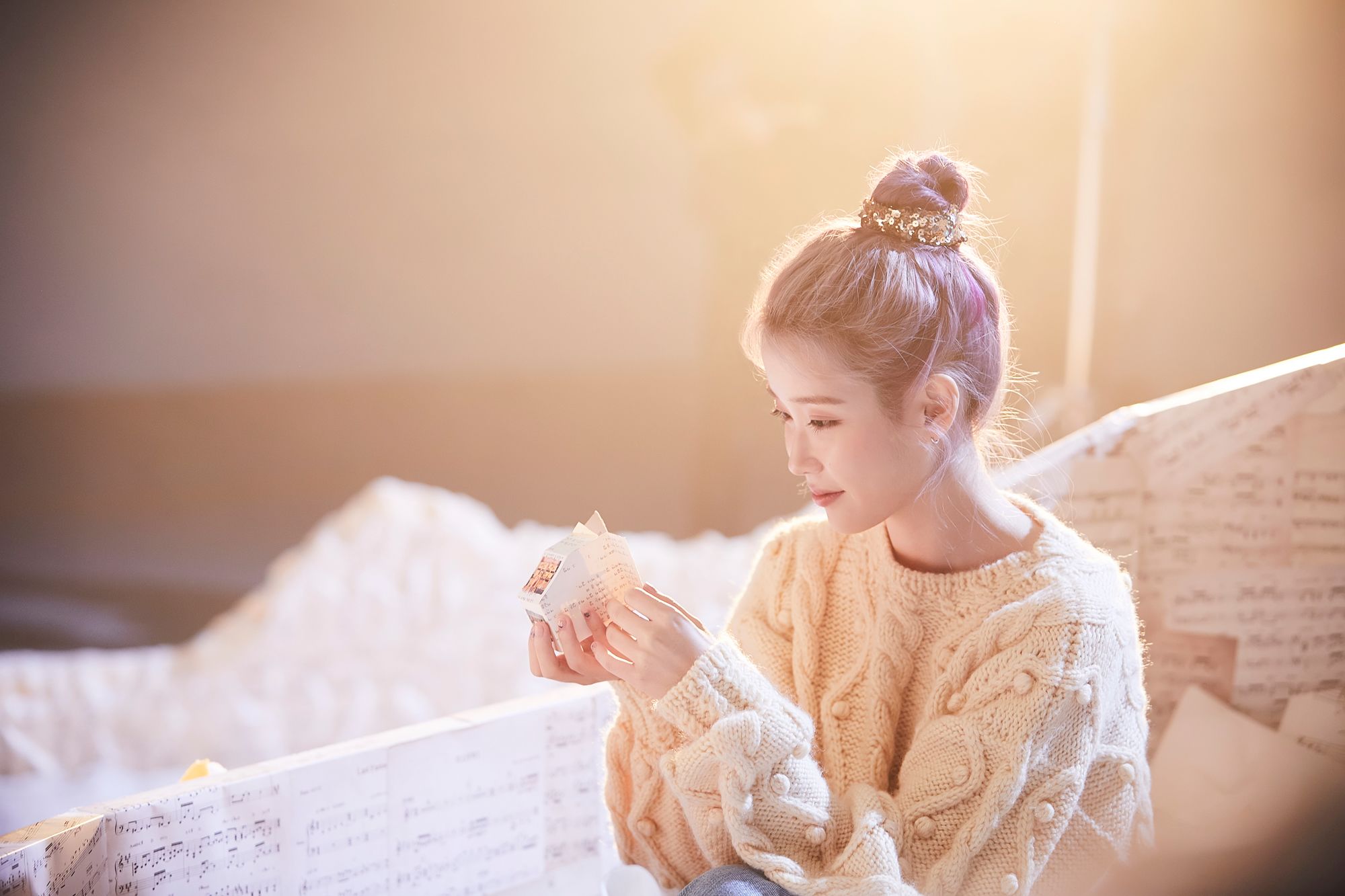 아이유 새로 뜬 사진들 하나같이 다 고져스ㅠㅠㅠ | 인스티즈