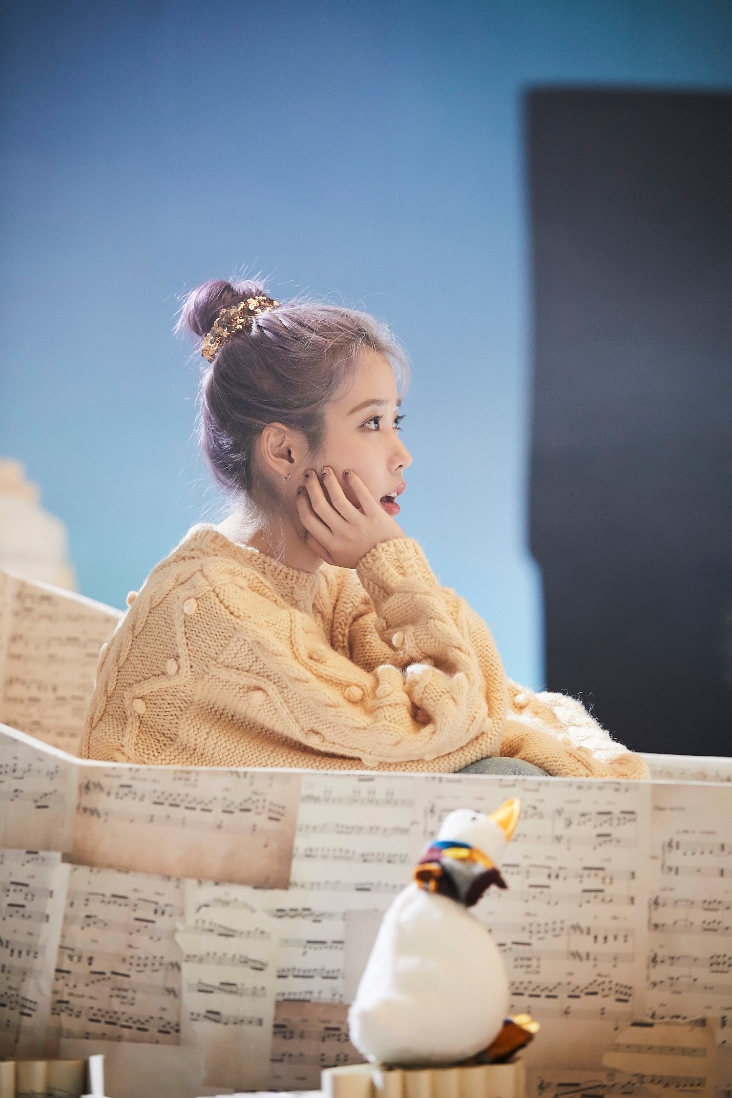 아이유 새로 뜬 사진들 하나같이 다 고져스ㅠㅠㅠ | 인스티즈