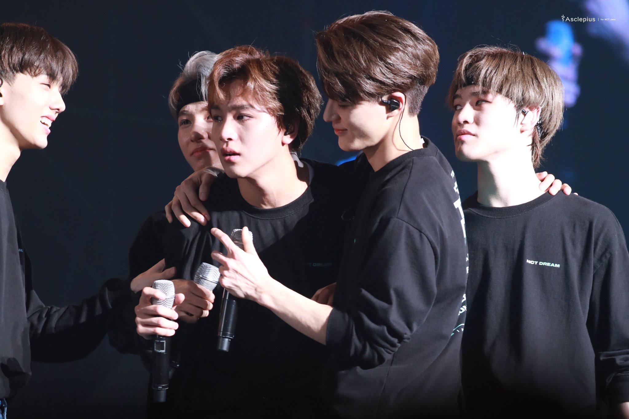 왜 어른들의 고집에 어린 아이들의 꿈들을 이용해야하는 건지 모르겠다 | 인스티즈