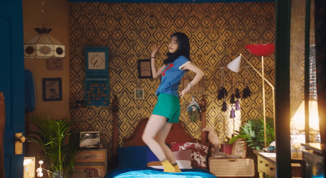 💙💙💙💙아이유 뮤비 움짤 모음💙💙💙💙 | 인스티즈