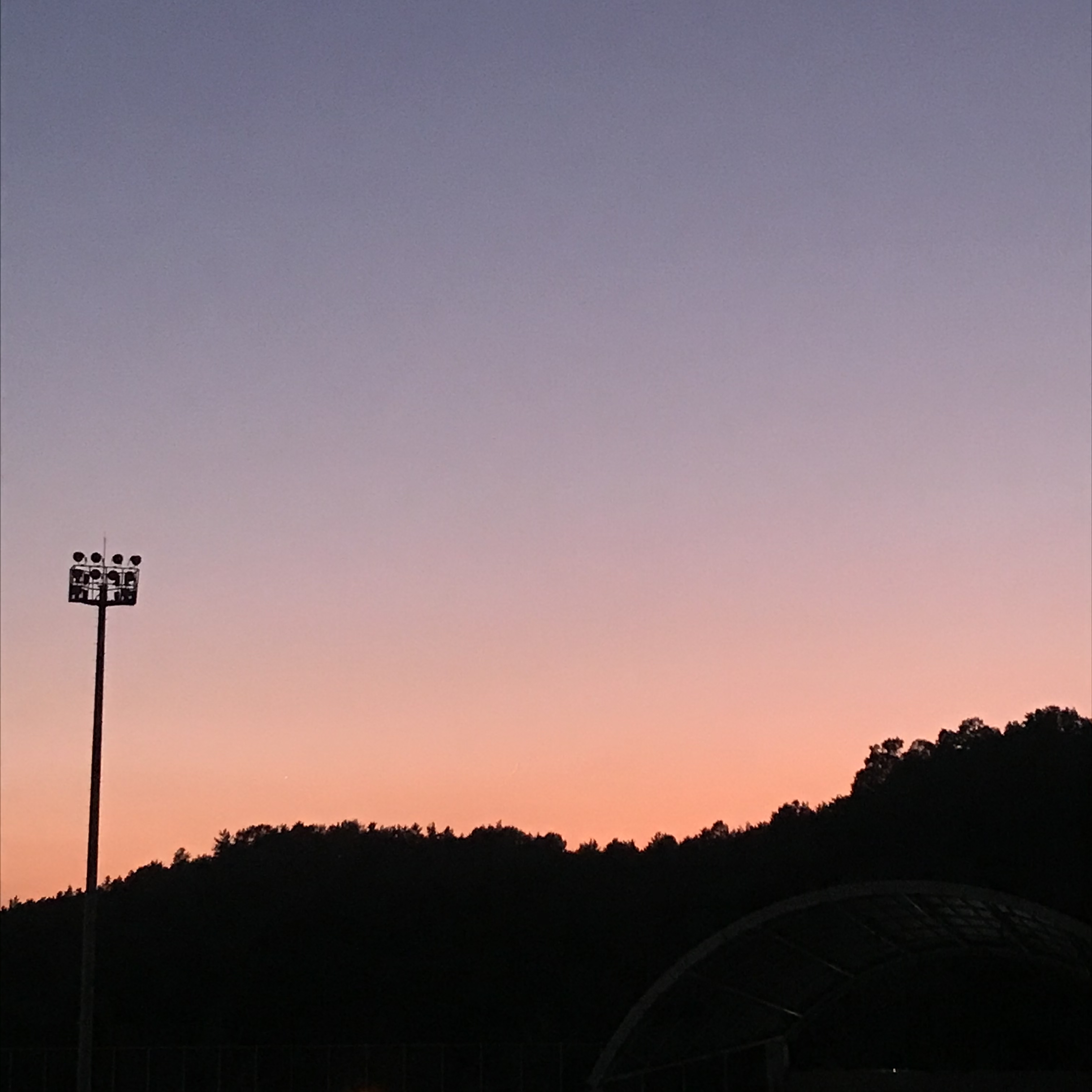 나 저번에 하늘 찍었는데 진짜 세븐틴 생각 나더라 | 인스티즈