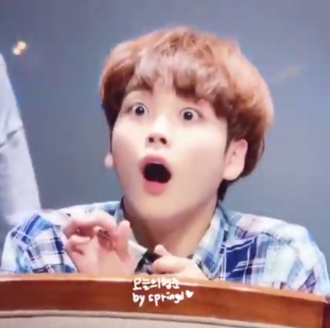 형준이들아 우리 형준이 생일날 하는 전시회만 3개야 | 인스티즈