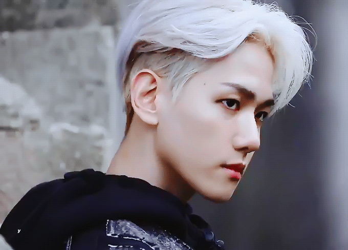 어떻게 백현이는 눈썹까지 예쁘냠 | 인스티즈