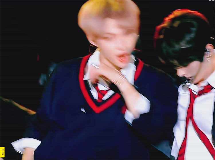 요즘 얘 얼굴 너무 좋다... 요정 같아 | 인스티즈