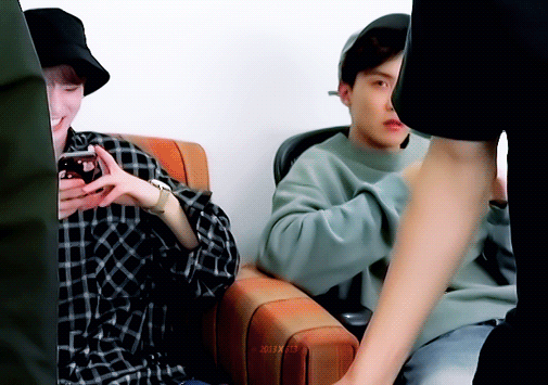 정국이는 형아들 관심이 매우 필요함; | 인스티즈