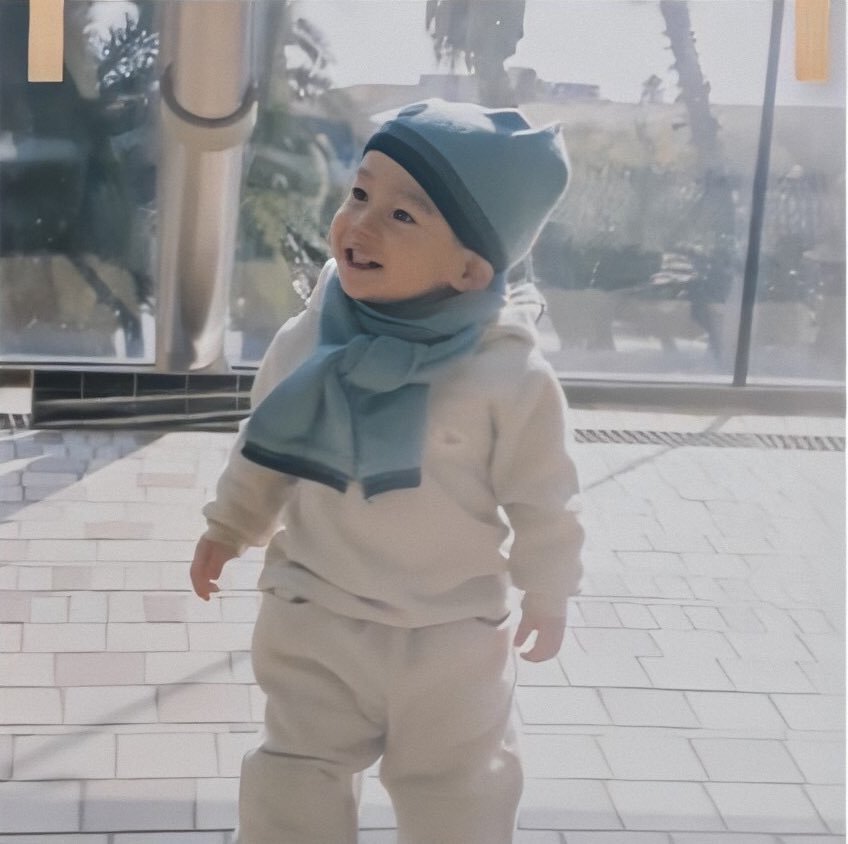 우리 애기도 봐주면 안 되냐 귀여움은 장담한다 🍎❤️ | 인스티즈