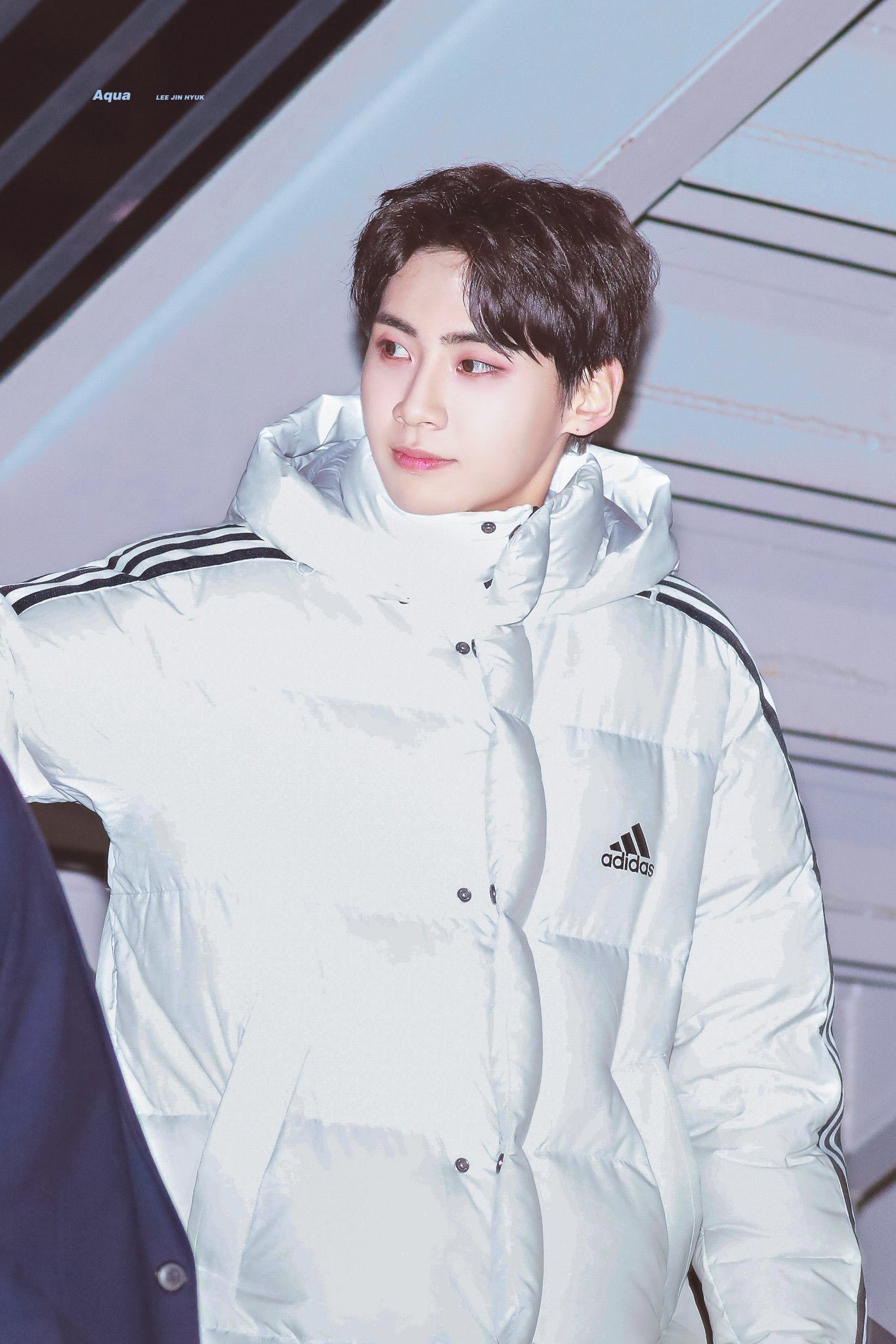 이진혁 진짜 언제까지 잘생겨질고야 | 인스티즈