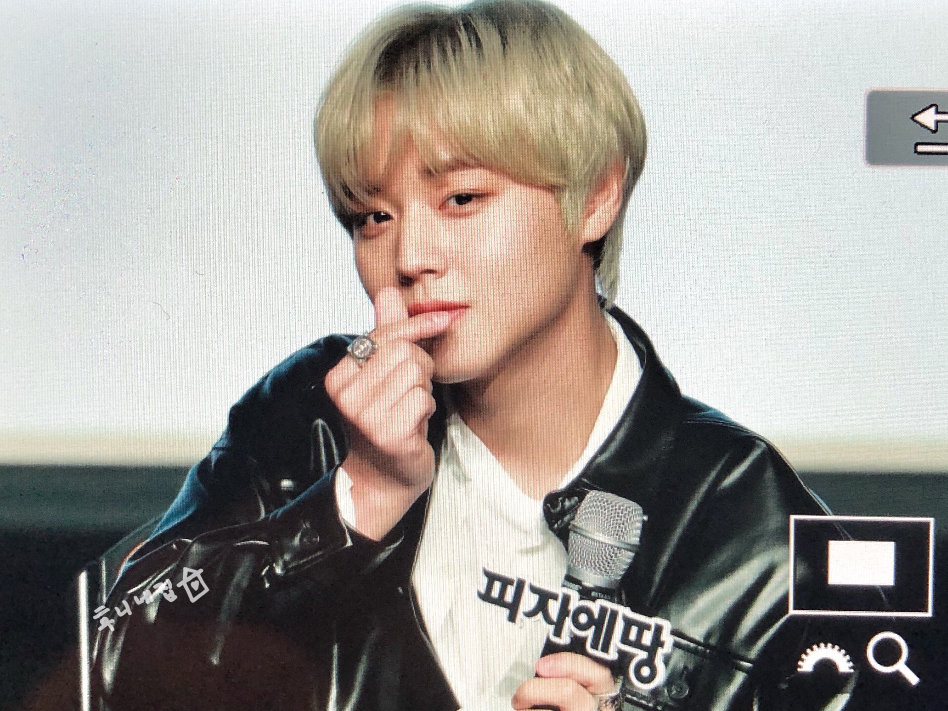 저화질에서도 빛나는 박지훈 이목구비 | 인스티즈