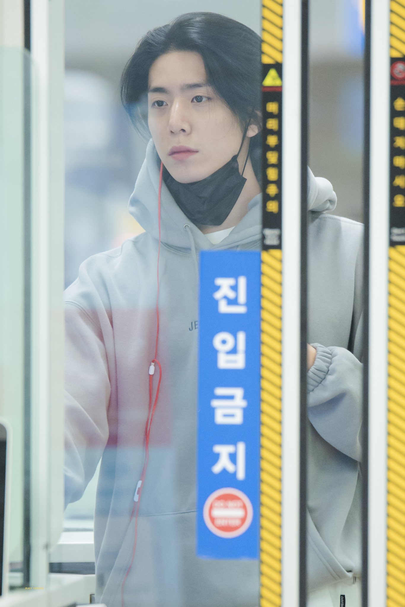 나 내일 이어폰 낄거다 | 인스티즈