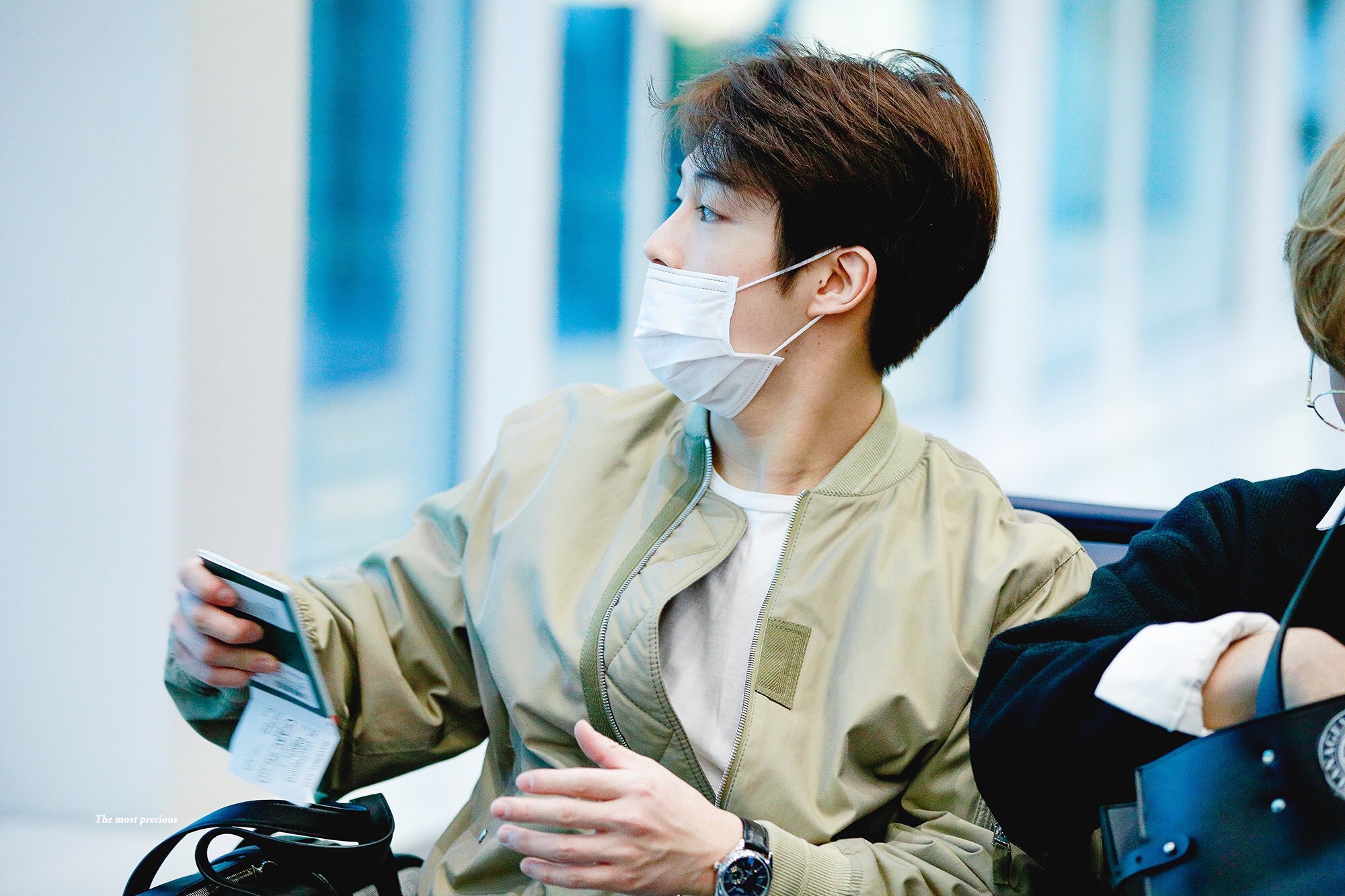 다원이 머리 자르고 진짜 리즈인거 같지 않니... | 인스티즈