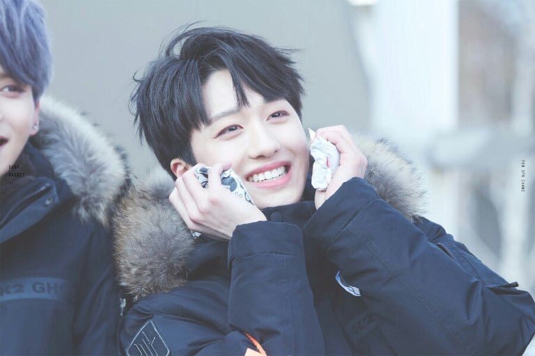 나 얘 얼굴에 자부심 있다 | 인스티즈