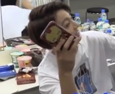 방탄 정국 폰케이스 역사래ㅋㅋㅋㅋㅋㅋㅋㅋㅋㅋㅋㅋㅋㅋㅋㅋㅋㅋㅋㅋ | 인스티즈