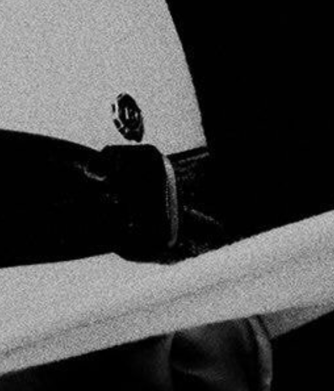 강다니엘 티저에 이거 모자 나만 안거야?? | 인스티즈