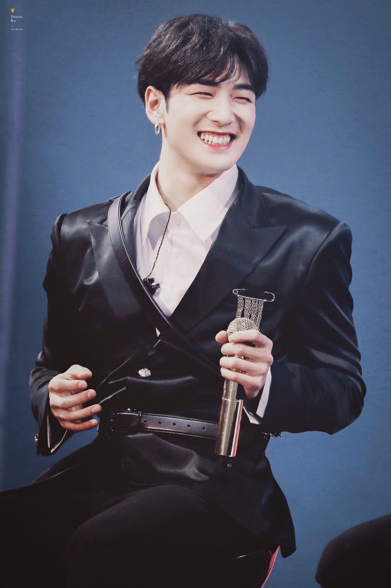 아니 강동호 몬데 이렇게 웃어... | 인스티즈