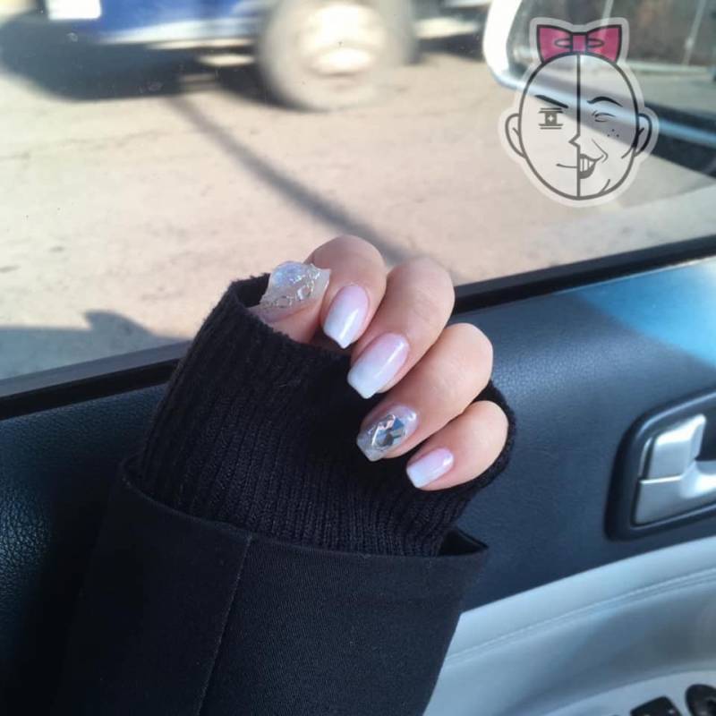 이 네일 얼마주고 한거같아??? | 인스티즈