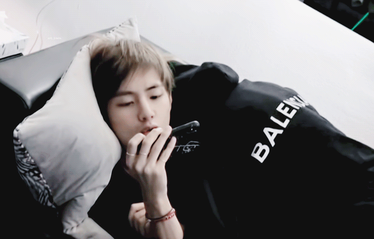 이건 ㄹㅇ 방탄이니까 가질 수 있는 담요다 | 인스티즈