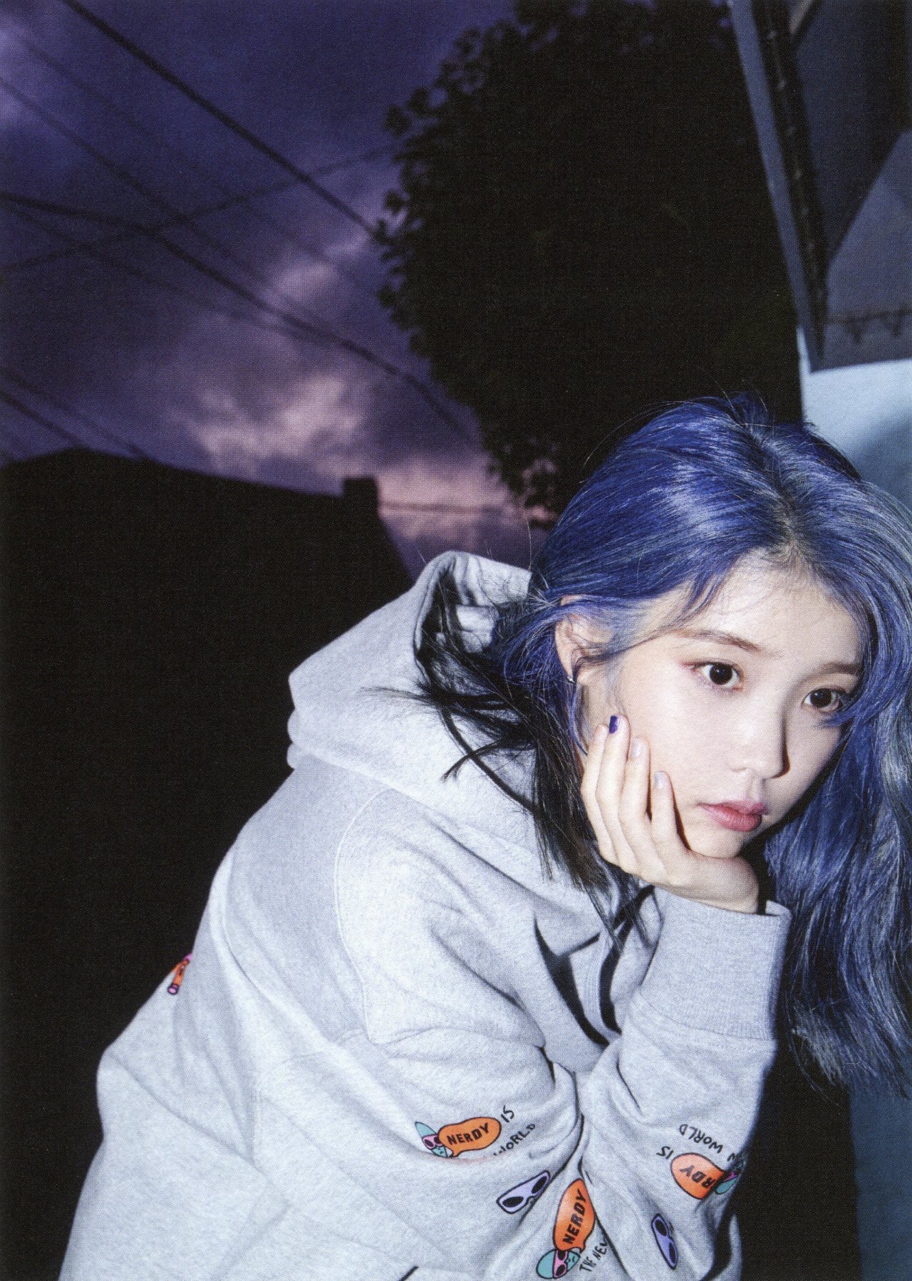 얼빡 아이유 처돌이들을 위해 사진을 털어보겠음 (스ㅇㅏㅂ주의) | 인스티즈