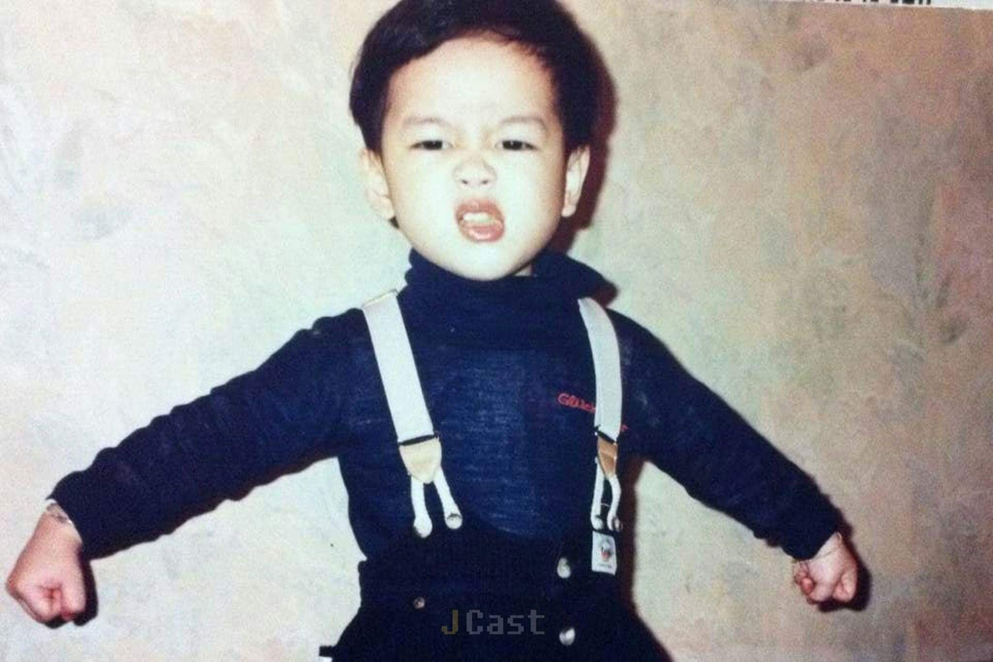 어릴때부터 천생힙한 사진 있는 애기 찾고 싶어 | 인스티즈