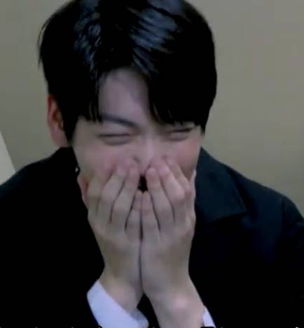 아니 최범규 강태현보다 졸업 빨리하면 형라 시켜준다니까?? | 인스티즈