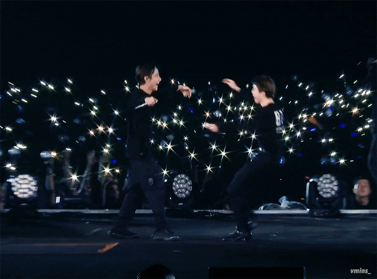 방탄 구오즈 이쯤되면 껴안기가 취미인 사람들ㅋㅋㅋㅋㅋㅋㅋ | 인스티즈