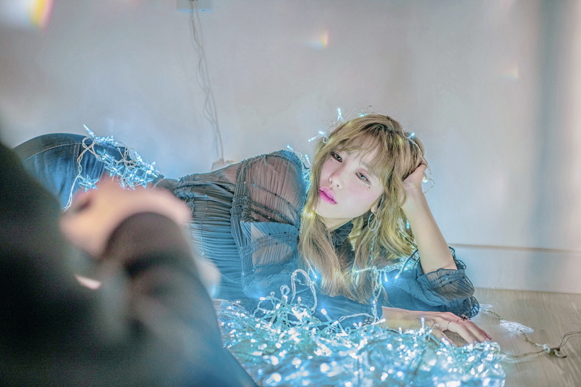 효성이 이 전구도 자기가 직접 사가지구 소품쓰구 ㅠㅠ | 인스티즈