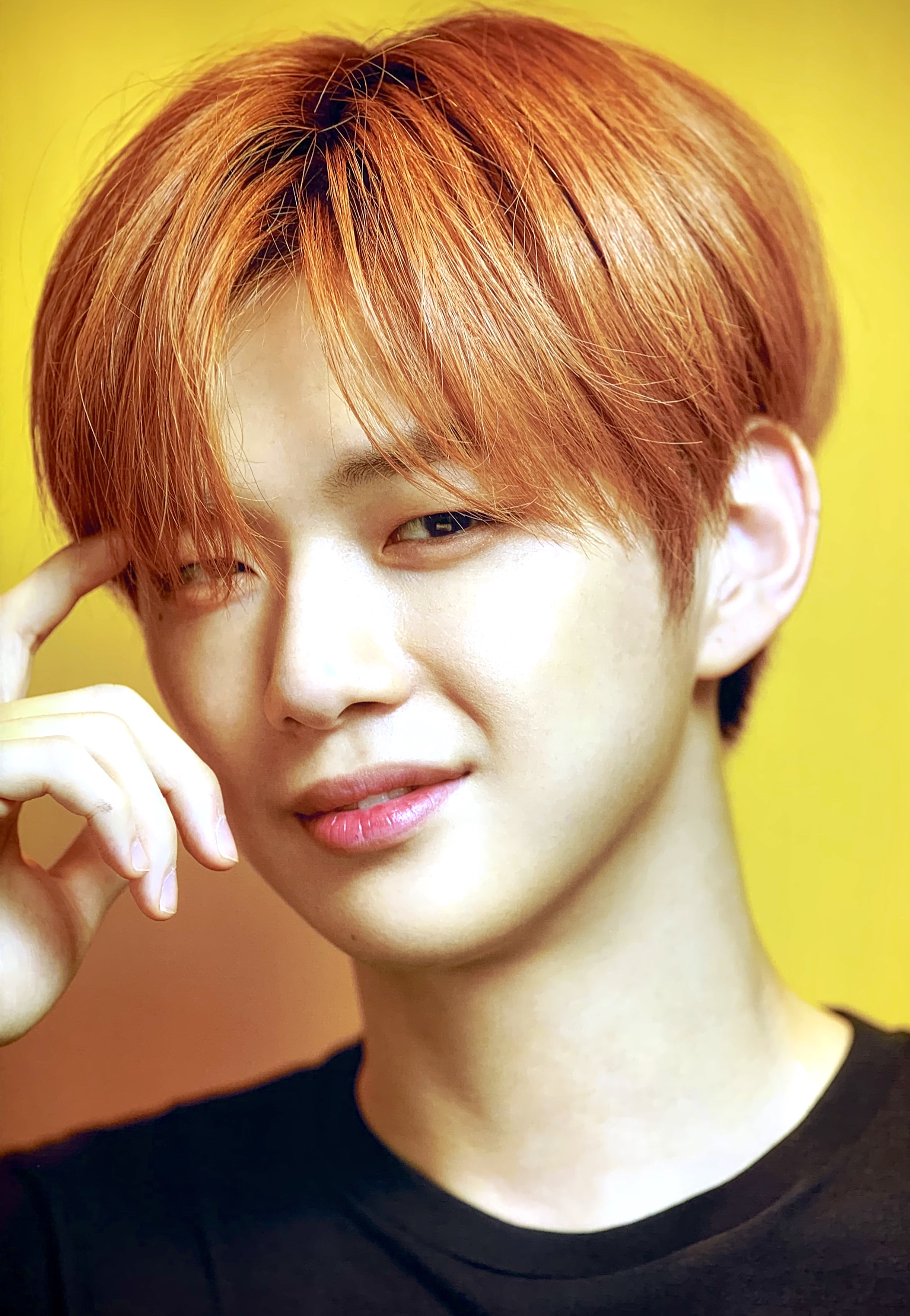 강다니엘 팬들아 전시회 가면 이부분 보면 다리에 힘풀렼ㅋㅋ | 인스티즈