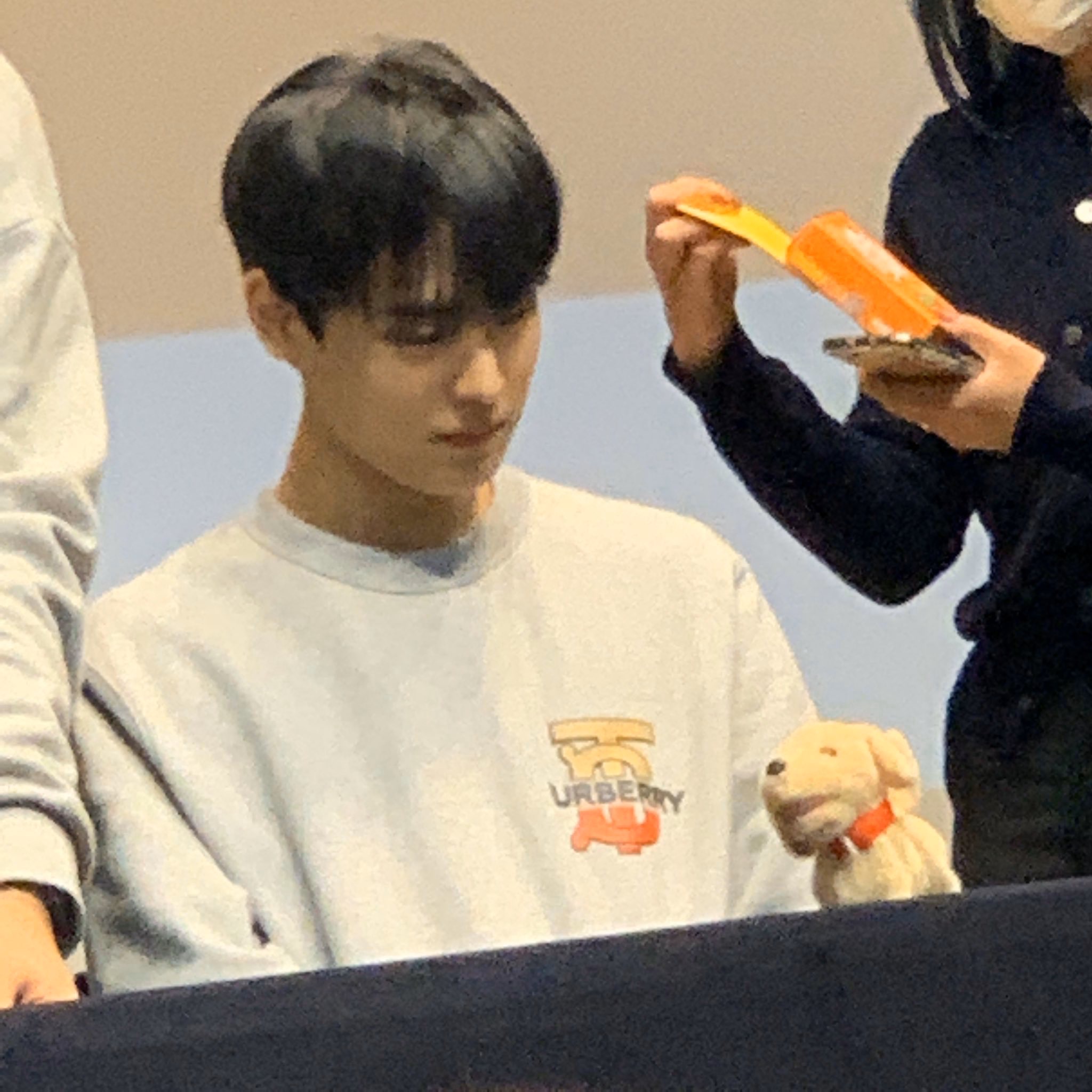 우오어어 최병찬 너무 귀여워ㅠㅠㅠㅠㅠㅠ리트리버 거꾸로 걸어서 삐졌어ㅠㅠㅠㅠㅠㅠㅠㅠ | 인스티즈