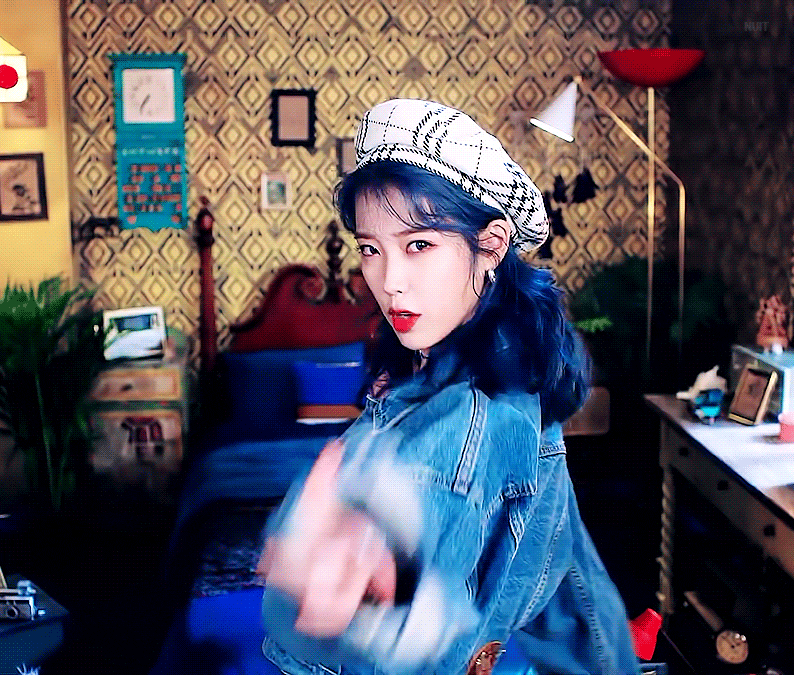 볼 때마다 느끼는 건데 아이유 | 인스티즈