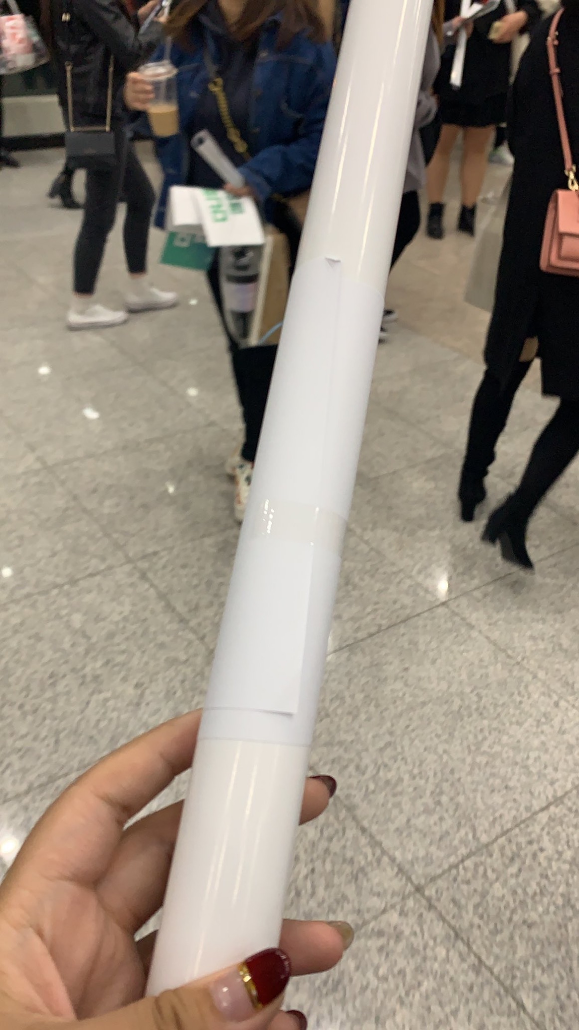 강다니엘이 포스터 선물 줬어ㅠㅠㅠㅠㅠ | 인스티즈