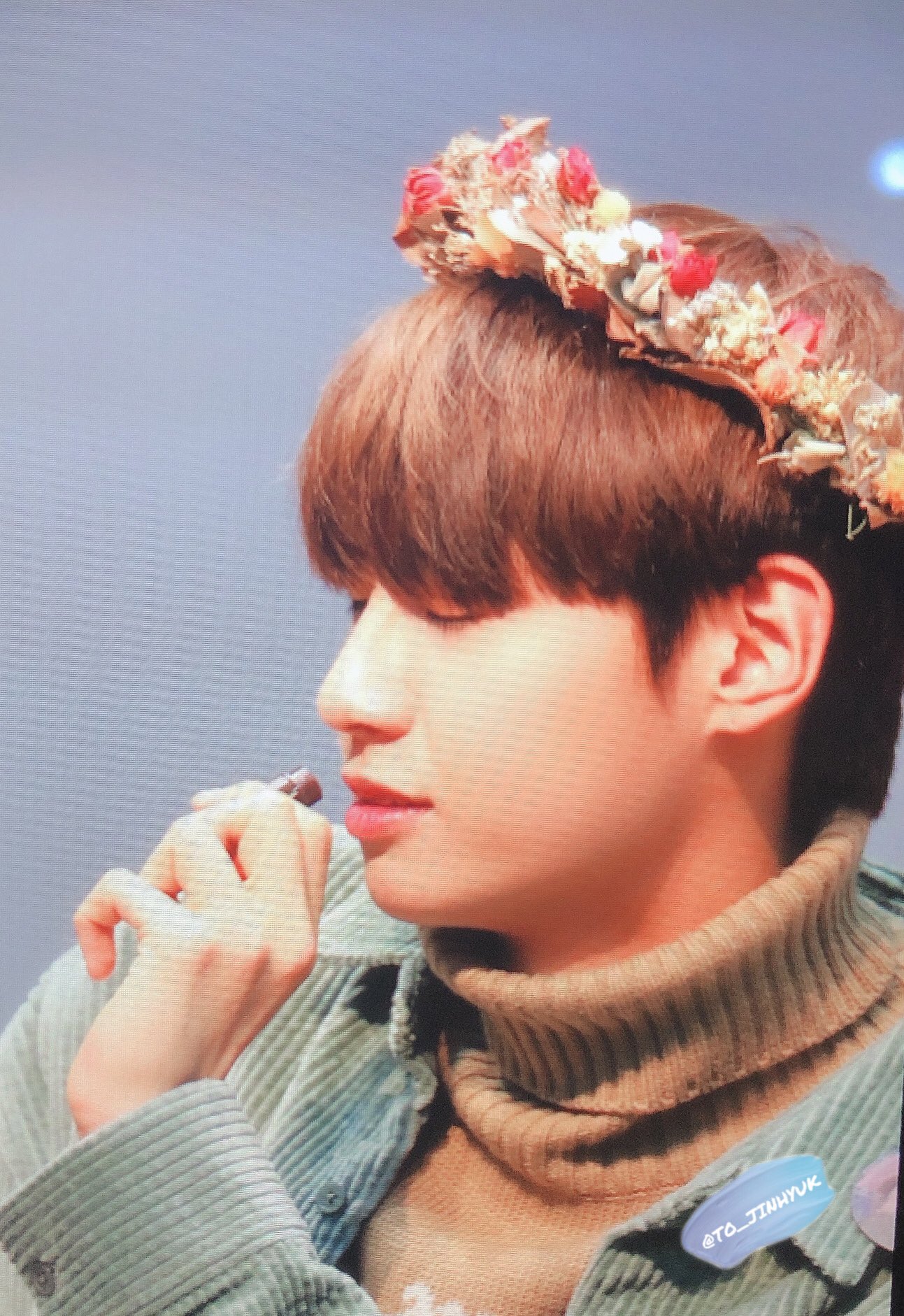 이진혁 왜 팬싸에서 광고찍어? | 인스티즈