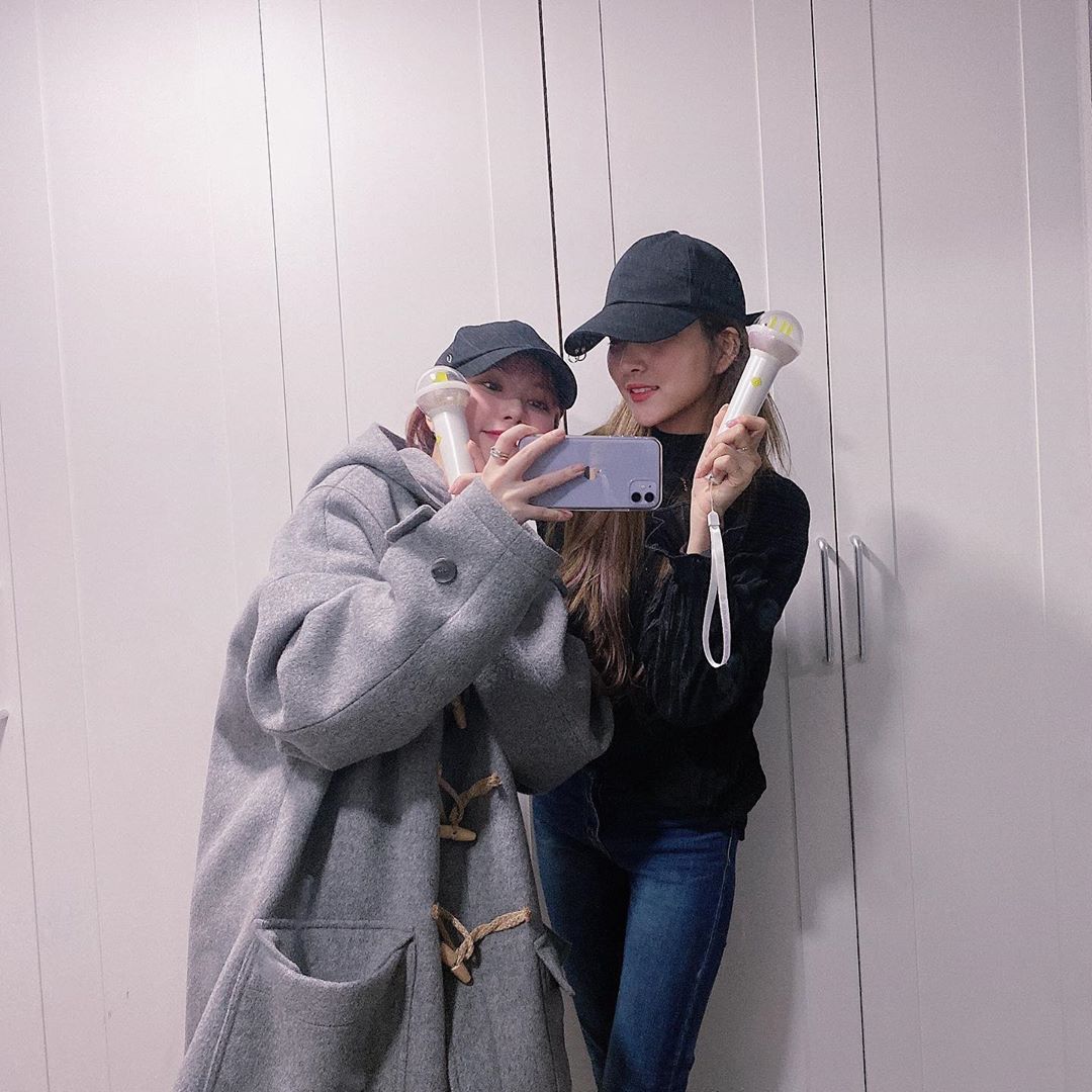 여자친구 인스타에 아이유님 콘서트 다녀온 사진 올라왔따!!!!!! | 인스티즈