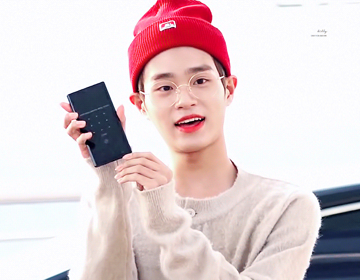 에이비식스 애플식스에서 한순간에 노트텐식스 된거 너무 웃기다ㅋㅋㅋㅋㅋ | 인스티즈