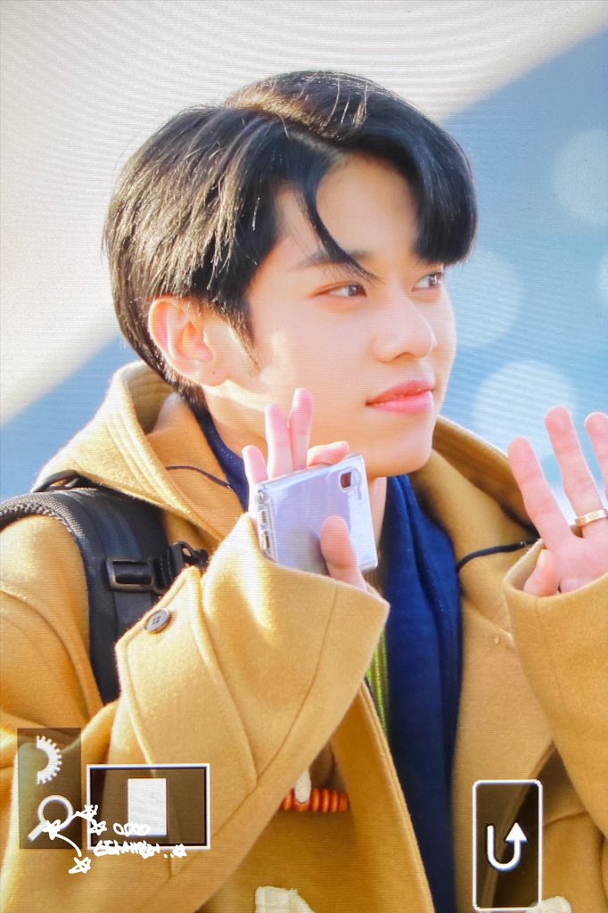 아니 에이비식스 출국하는데 대놓고ㅋㅋㅋㅋㅋㅋㅋㅋㅋㅋㅋ | 인스티즈