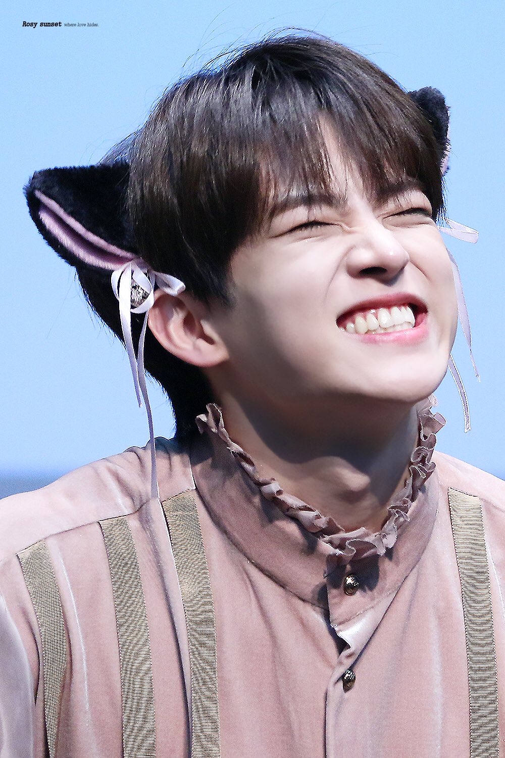 정수빈 귀여워 사랑스러워 말랑볼 호록 | 인스티즈