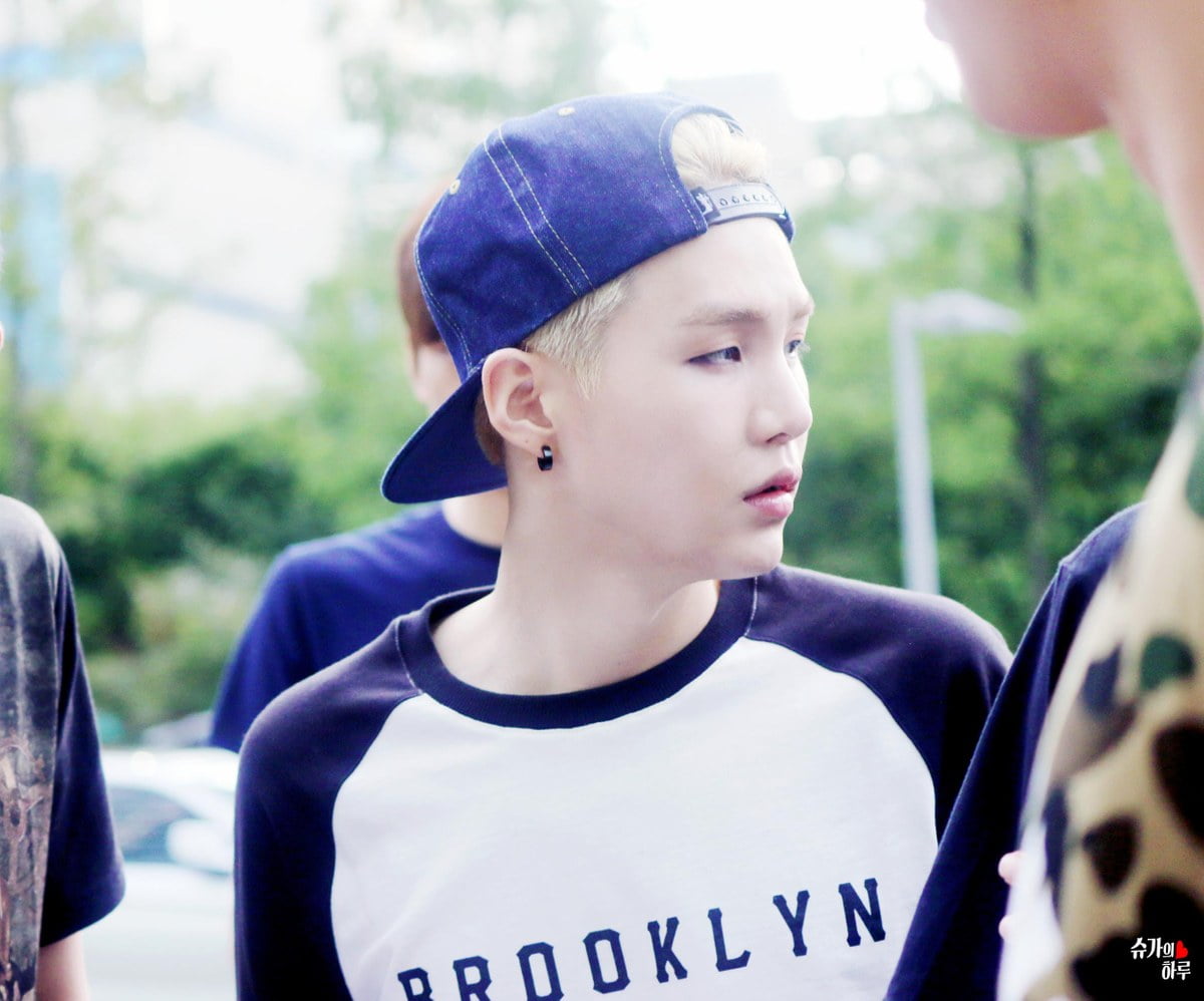 요즘 슈가 얼굴로 기억하는 사람들은 모른다는 슈가 예민미 절정 시절... | 인스티즈