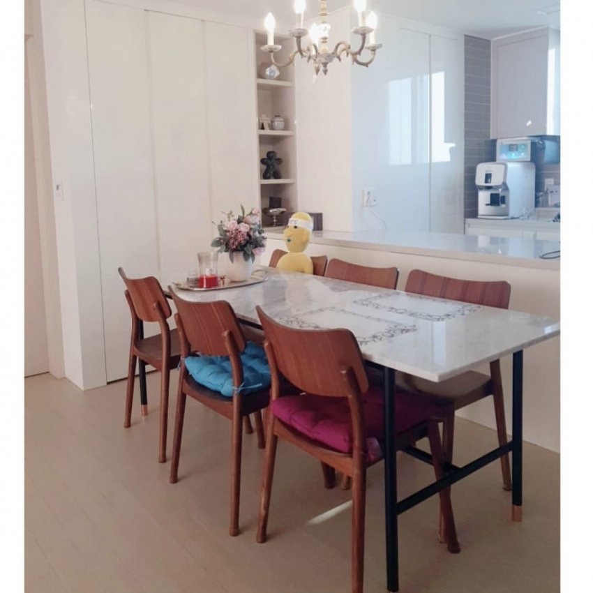 오나라님 집에 아이유콘서트 방석 깔아둠 신기 | 인스티즈