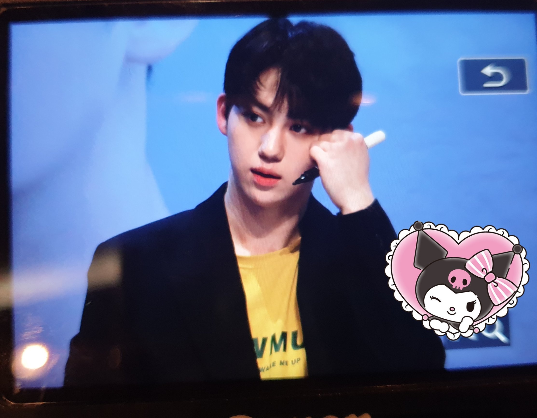 윤성이들아 사진 킬포가 몬주아러? | 인스티즈