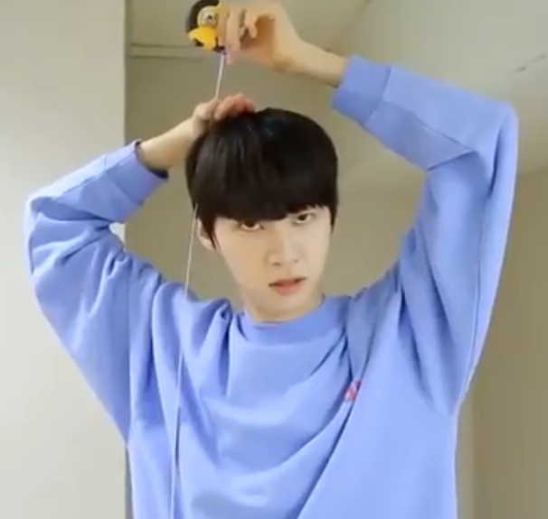 근데 진혁이 키 재달라고 해서 키 다시 재준적 있어 | 인스티즈