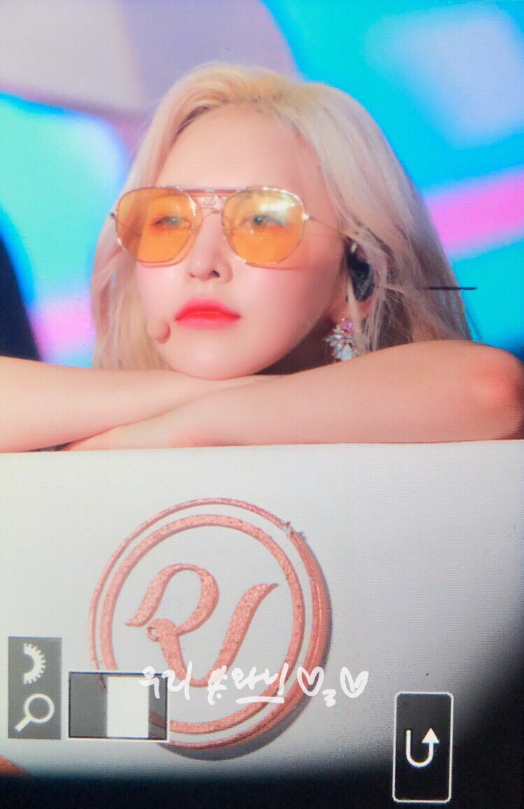 웬디 진짜 비주얼 무슨일인가요 누가 저에게 말 좀 해주세요 ㅠ | 인스티즈