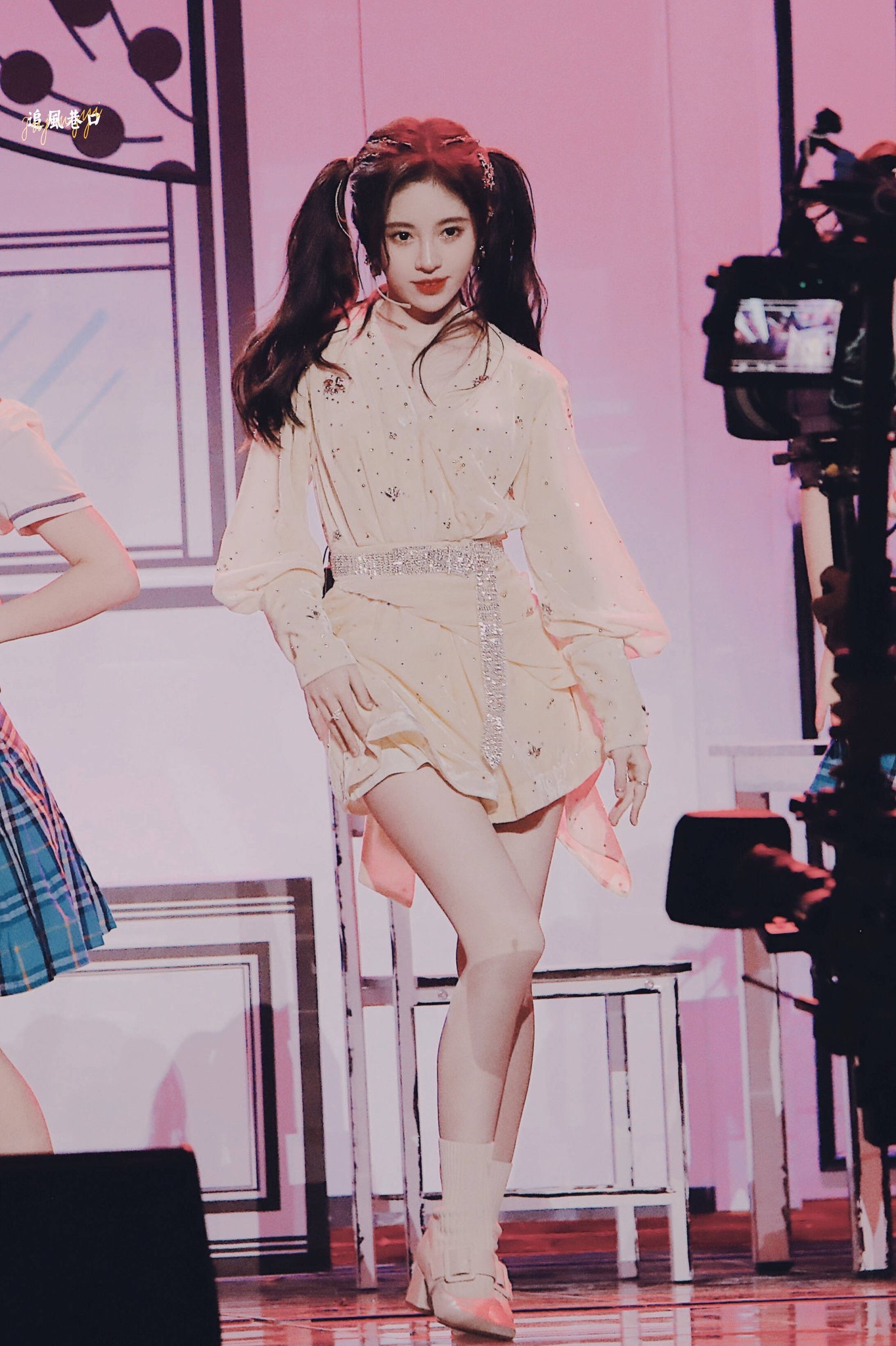 쥐징이.. 진짜 한국여돌이었으면 인생 걸었다 너무 예뻐 | 인스티즈