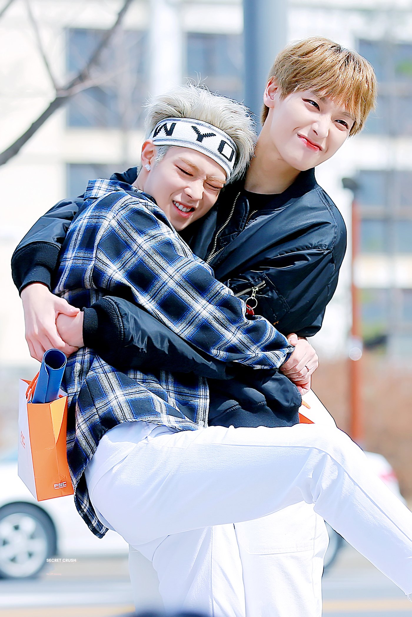 ㄱ 커플셀카는_이렇게.sf9 | 인스티즈