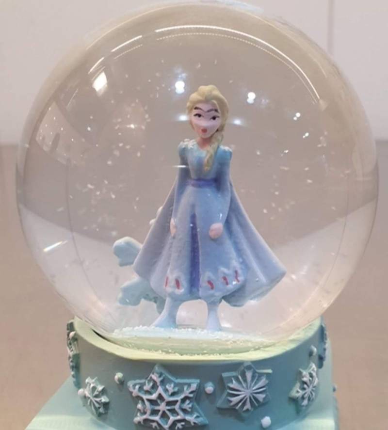ㅇㄴ 다이소에서파는 겨울왕국 스노우볼이라는뎈ㅋㅋㅋㅋㅋㅋ | 인스티즈