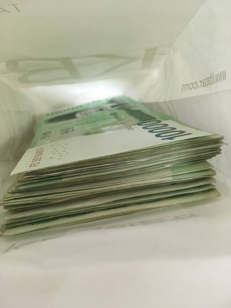 😭나 현금100뽑았는데 이거 어떻게 줘야 엄빠가 놀랄까ㅠㅠ | 인스티즈