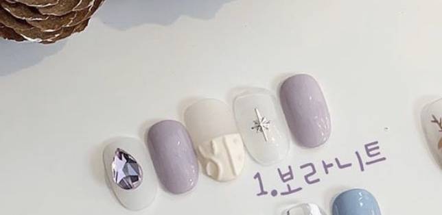 네일받으려고 하는데 디자인 골라주라 | 인스티즈