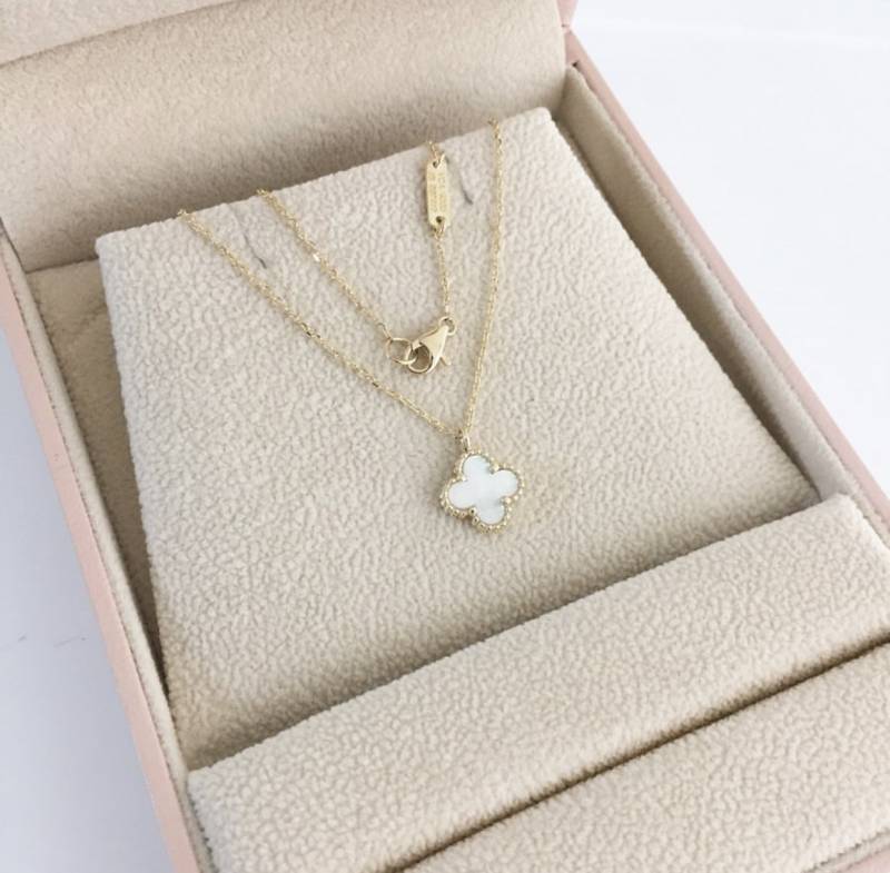 목걸이 골라줄 익!! | 인스티즈