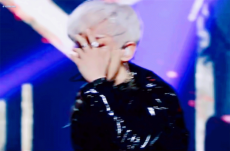 변백현 갭차이 오지네 | 인스티즈